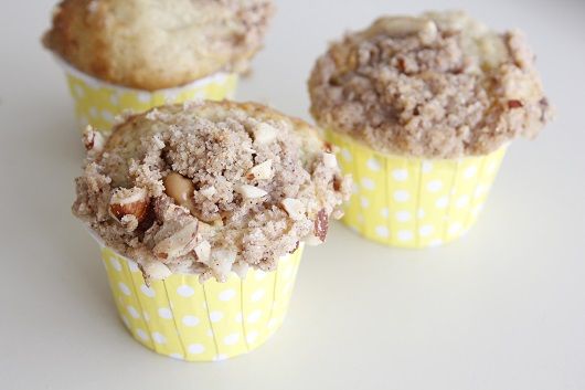 Peanut Butter Banana Muffins with Maple and Cinnamon