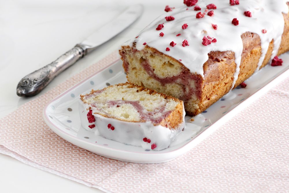 Raspberry marble cake