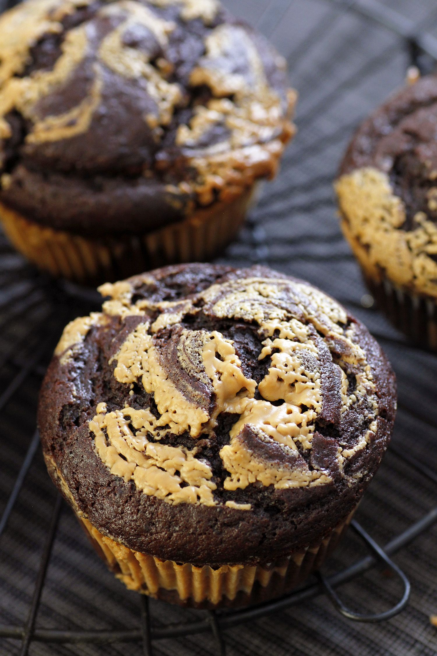 https://www.oogio.net/wp-content/uploads/2018/06/marbles_chocolate_peanut_butter_muffins-s.jpg